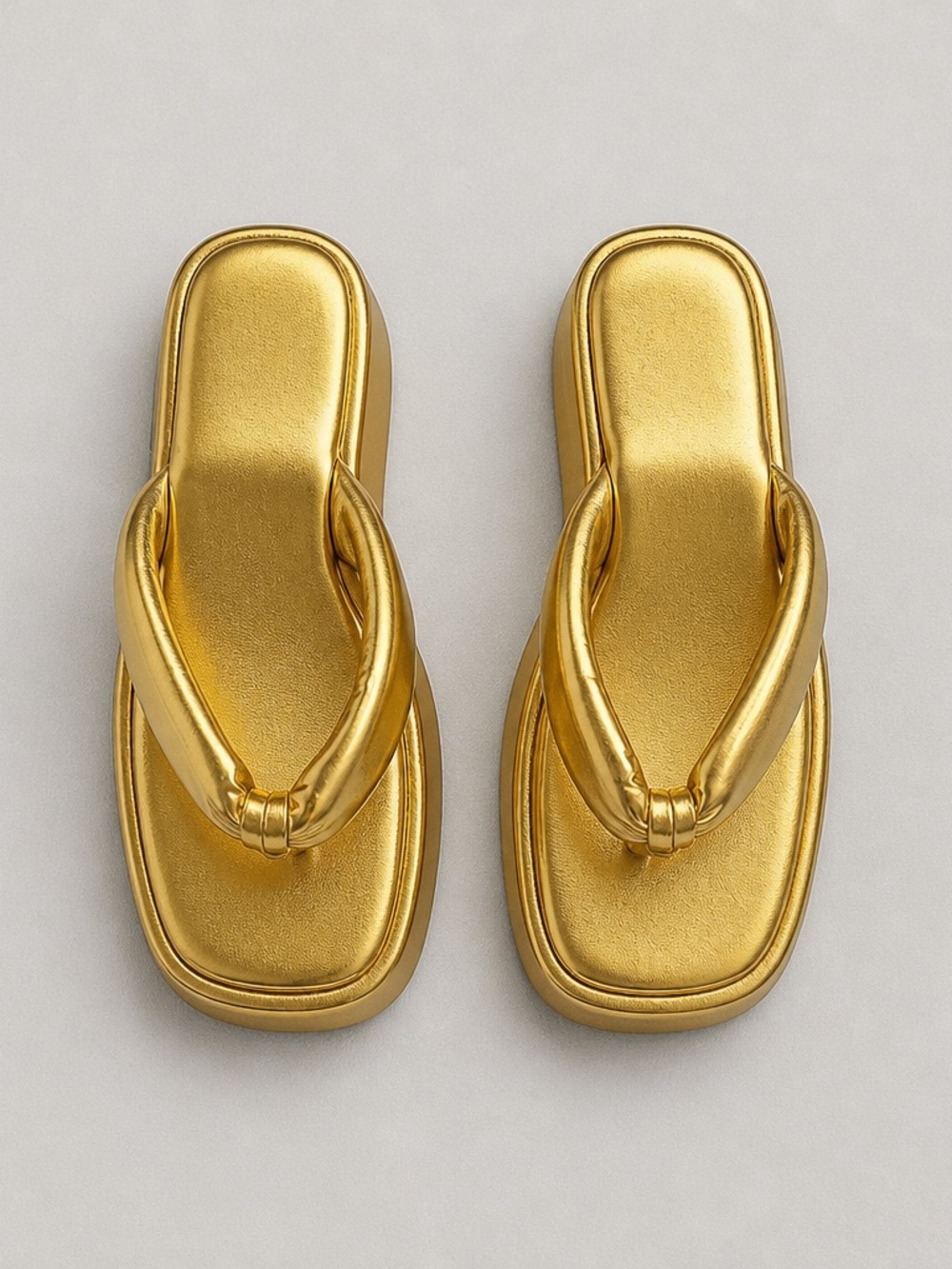 Women's Gold Metallic Platform Thong Sandals ⭐️⭐️⭐️⭐️⭐️